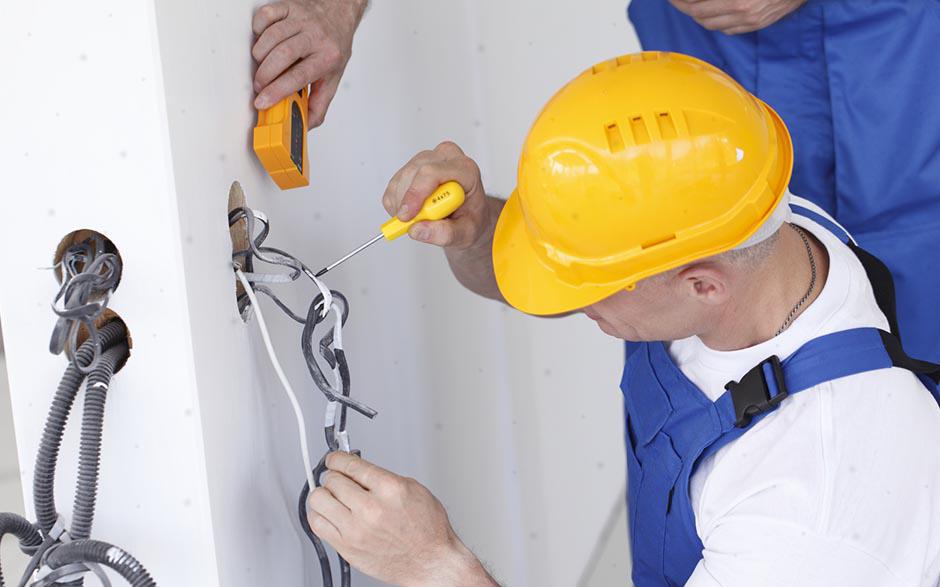 prix dépannage électrique Menucourt